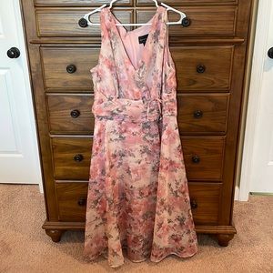 Pink floral connected woman dress size 16w